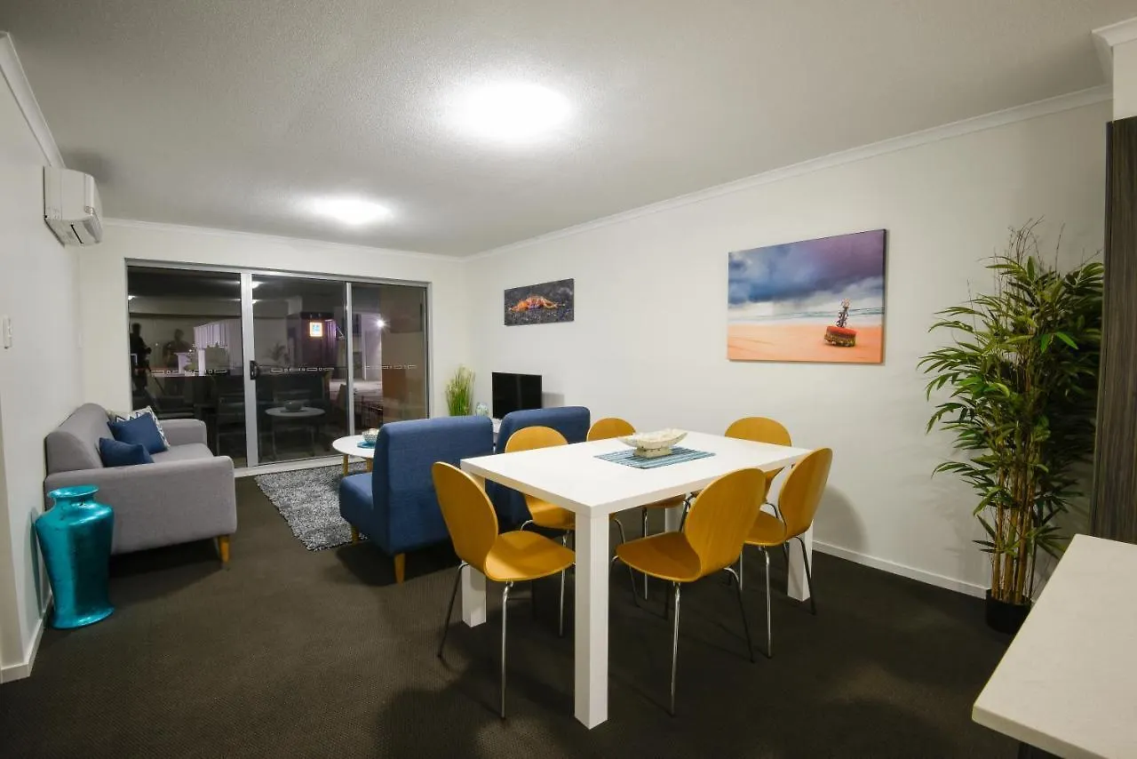 Direct Collective - Breeze On Brightwater Aparthotel Mooloolaba 4*,