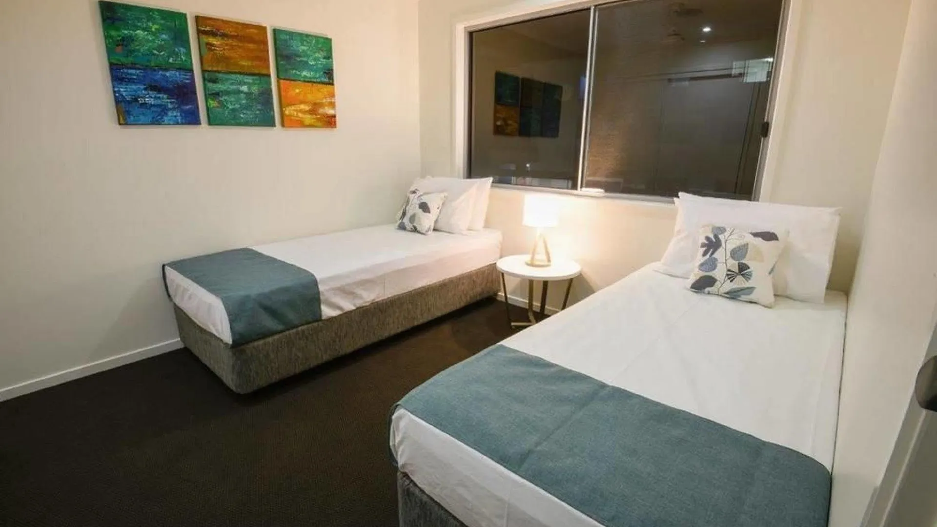 Direct Collective - Breeze On Brightwater Aparthotel Mooloolaba Australia